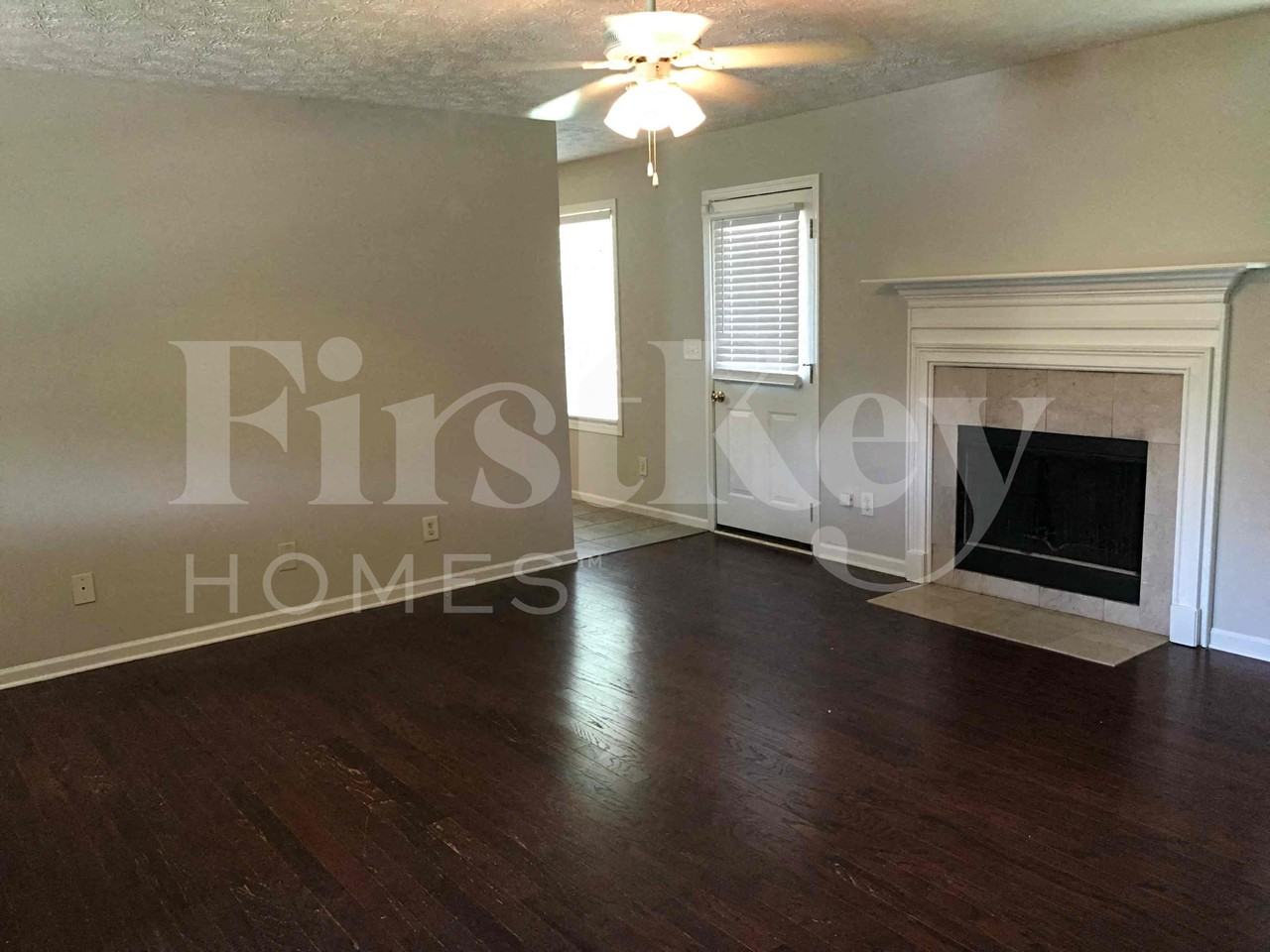 7437 Dogwood Trl - Photo 2 of 11
