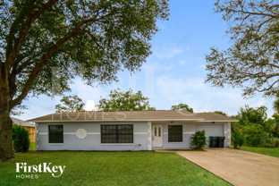 571 De Groodt Rd Sw - Photo 1 of 1