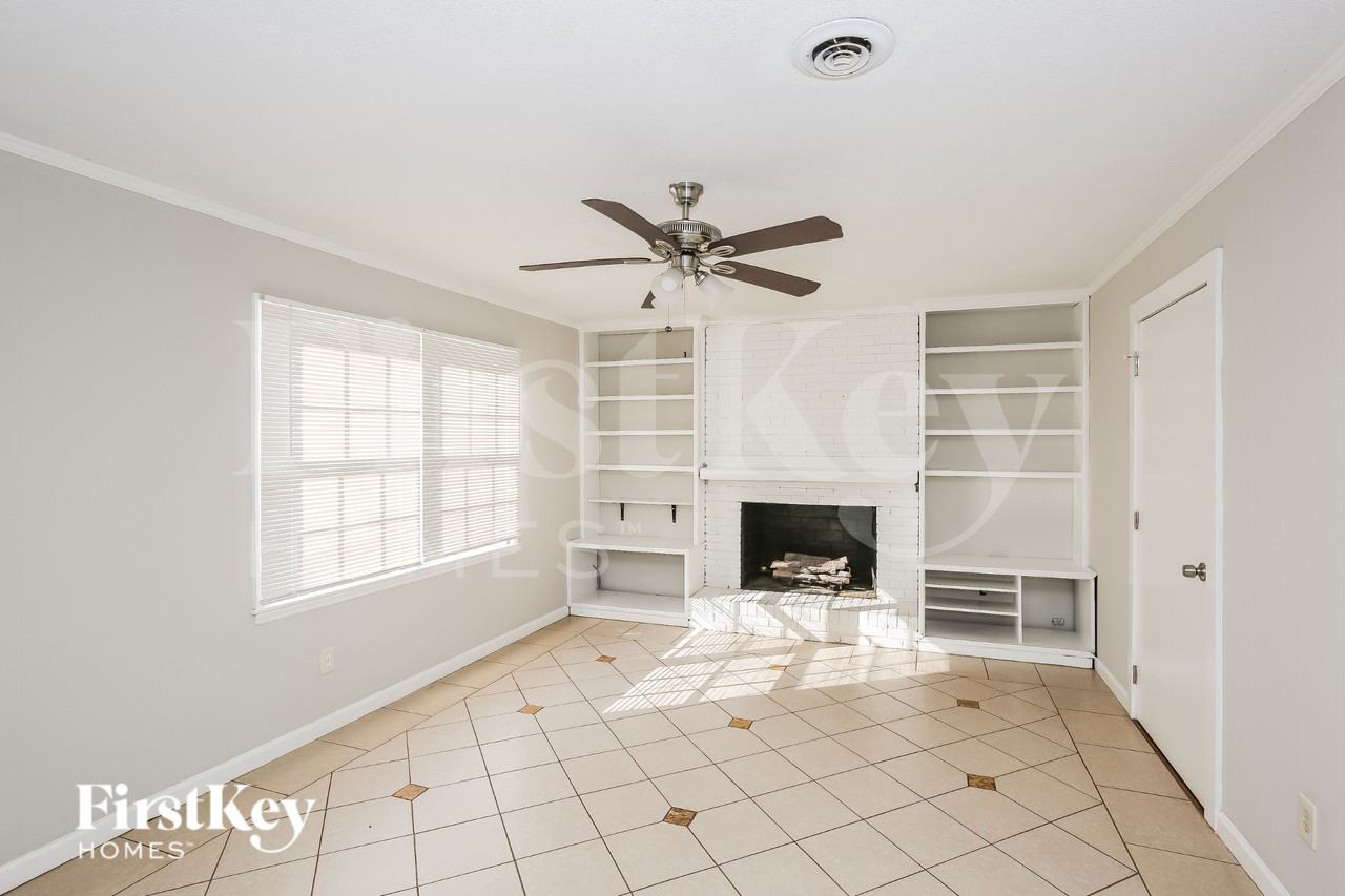 2516 Tall Pines Ln - Photo 7 of 16