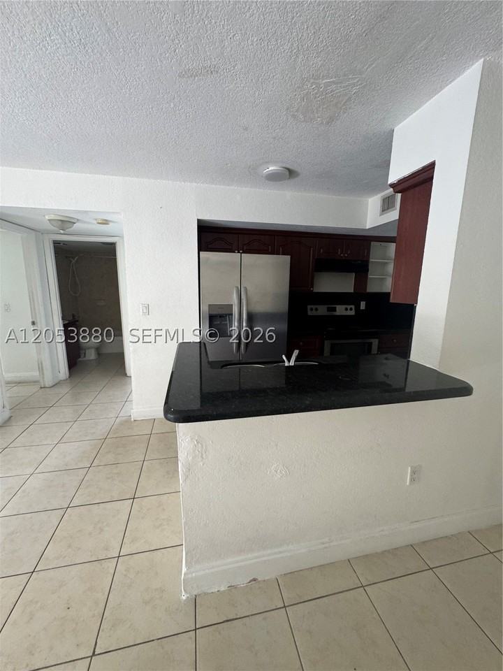 15241 Sw 80th St #310 - Photo 5 of 7