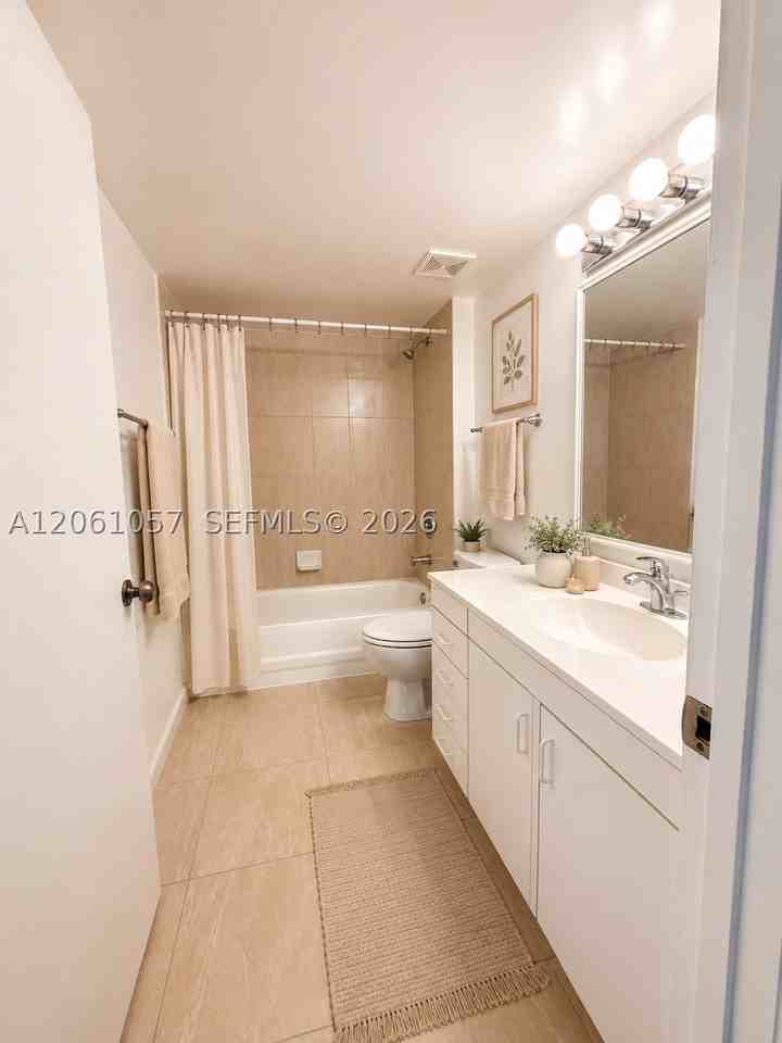 440 S Park Rd #109 - Photo 7 of 18