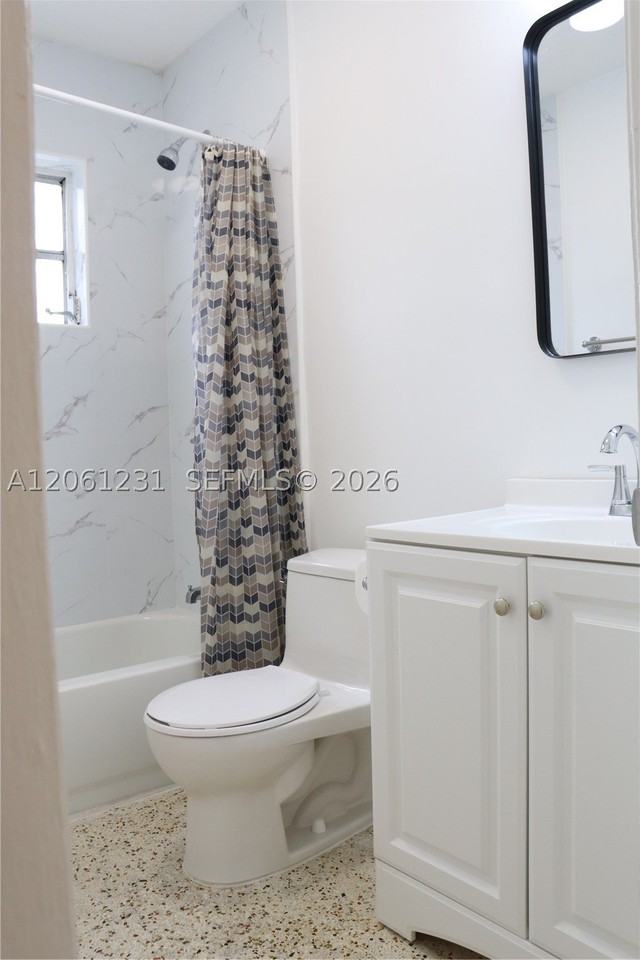 3144 Nw 29th St #1 - Photo 7 of 10