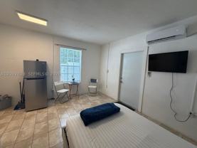 201 Ne 169th St #1 - Photo 1 of 1