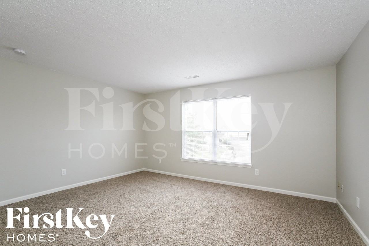 11334 Smoothbark Dr - Photo 7 of 15