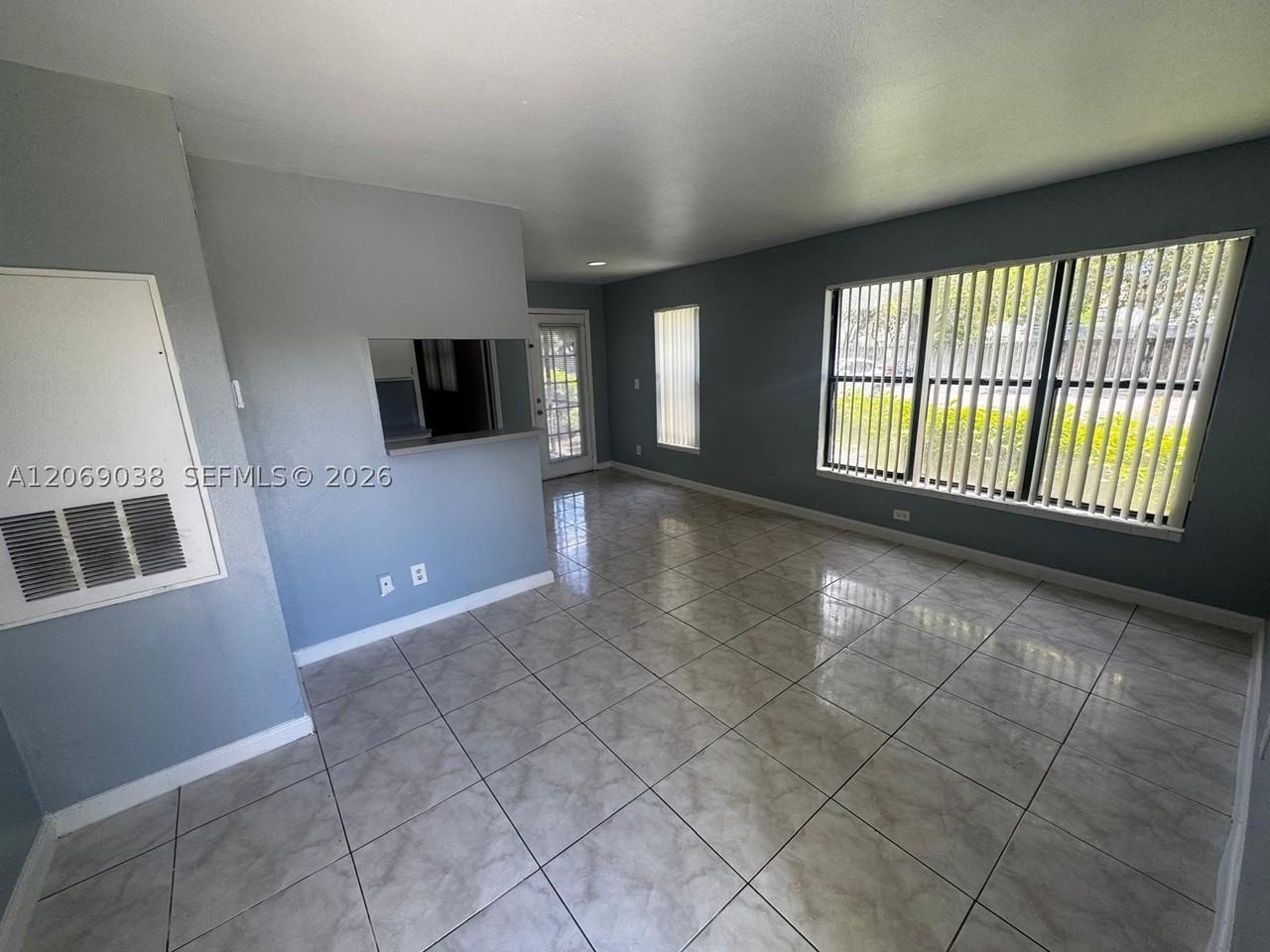 8793 Nw 39th St #7BLGD - Photo 2 of 25