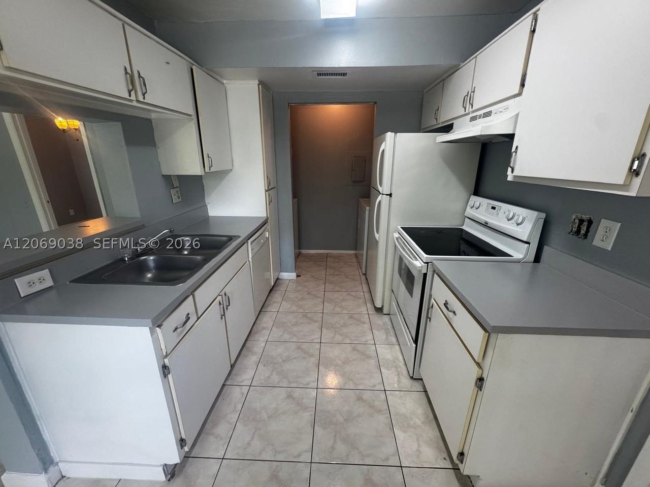 8793 Nw 39th St #7BLGD - Photo 5 of 25