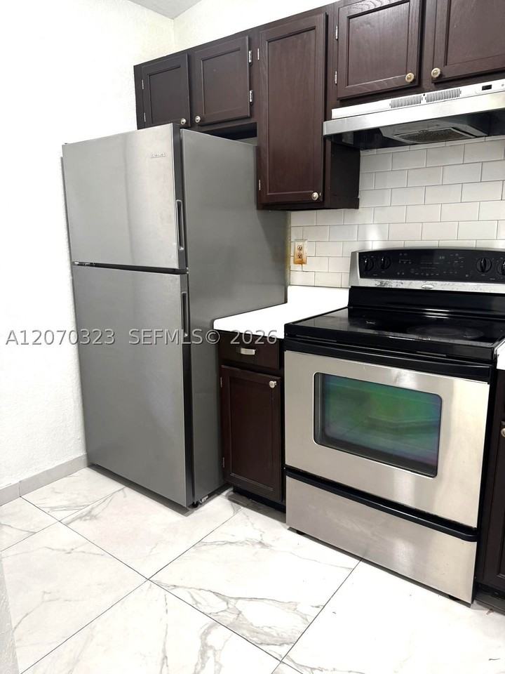 3656 Nw 91st Ln #3656 - Photo 6 of 17
