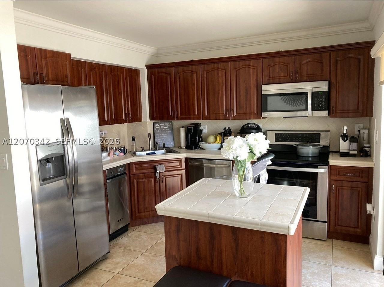 10093 Sw 77th Ct #10093 - Photo 4 of 13