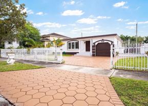 6102 Sw 13th St #0 - Photo 1 of 1