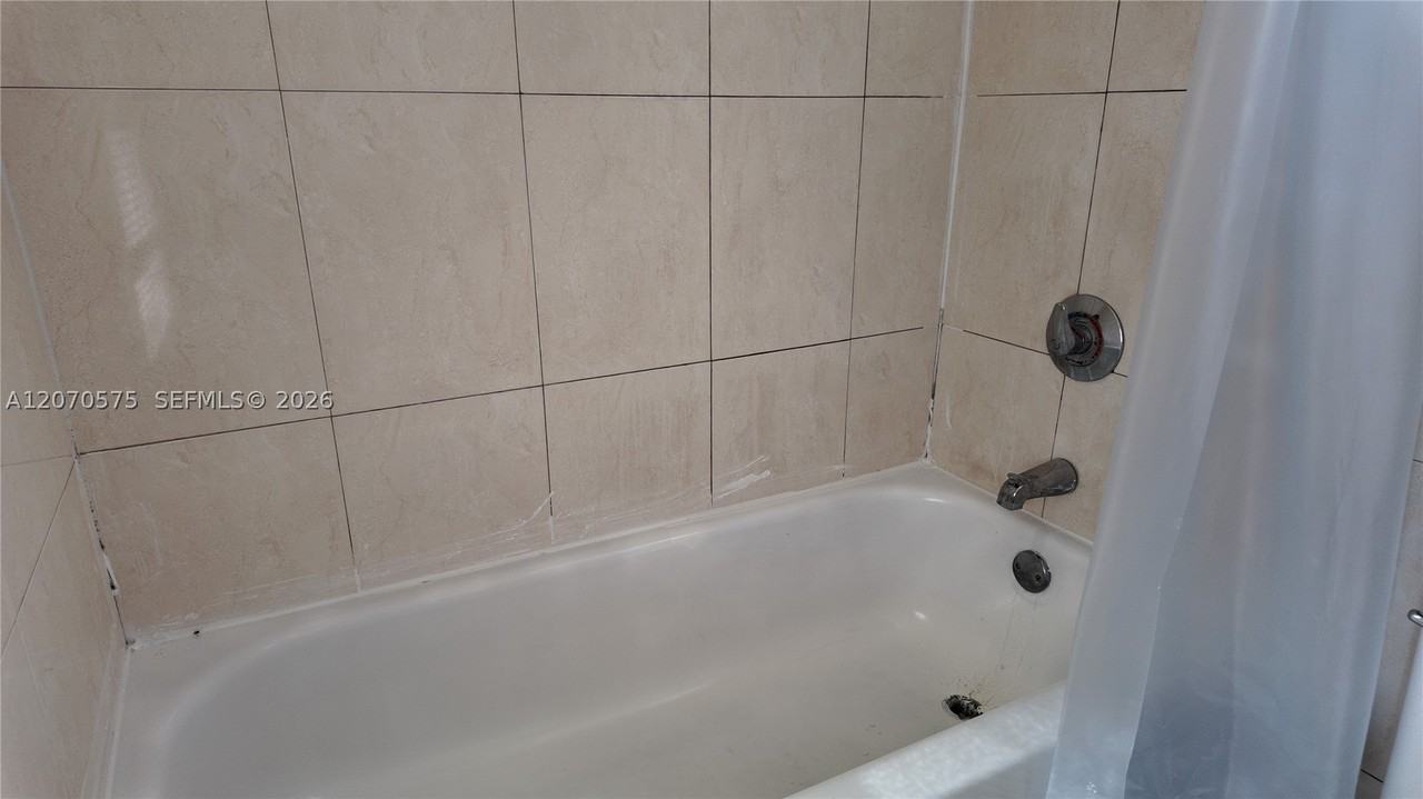 9815 Sw 51st Ter #2 - Photo 7 of 12
