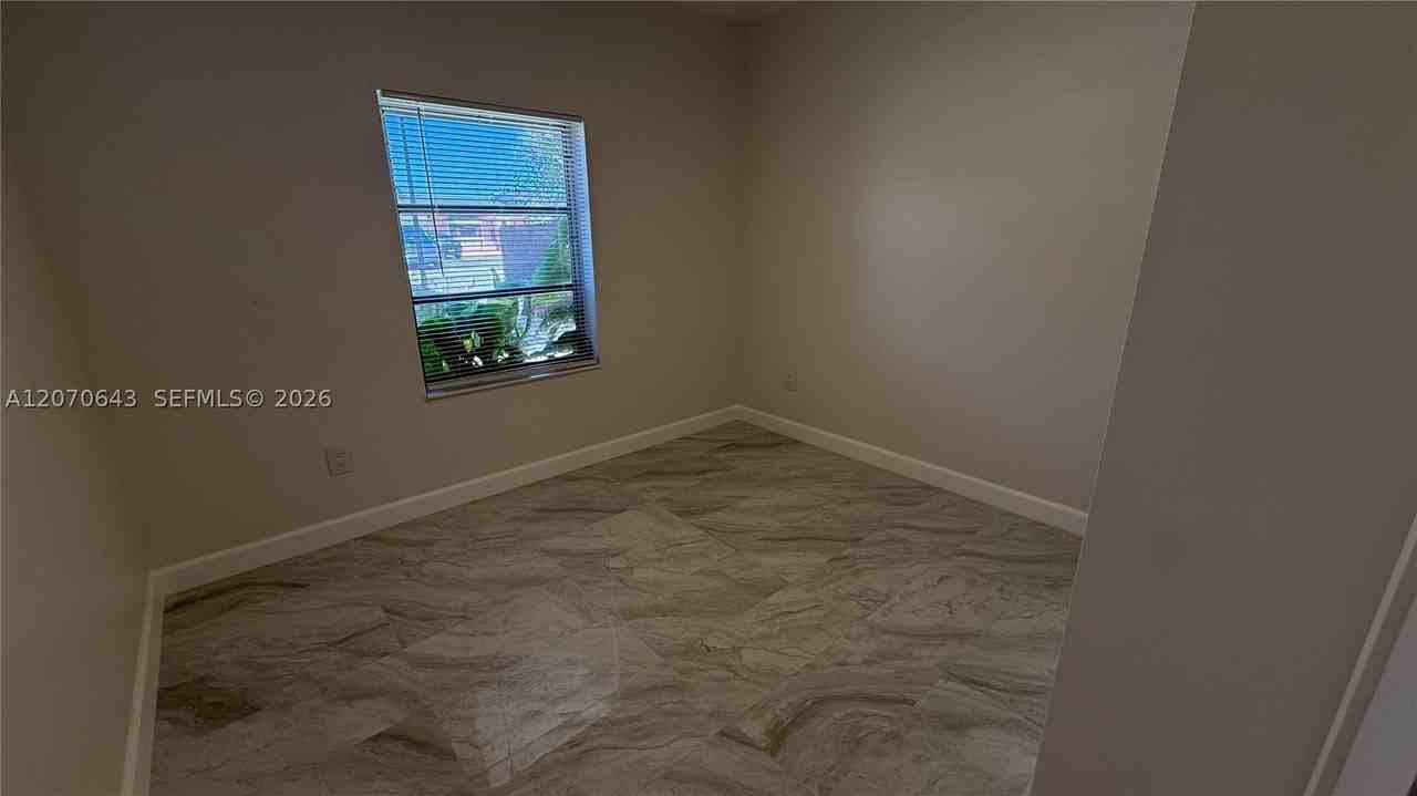7804 Sw 129th Ct #B - Photo 3 of 7