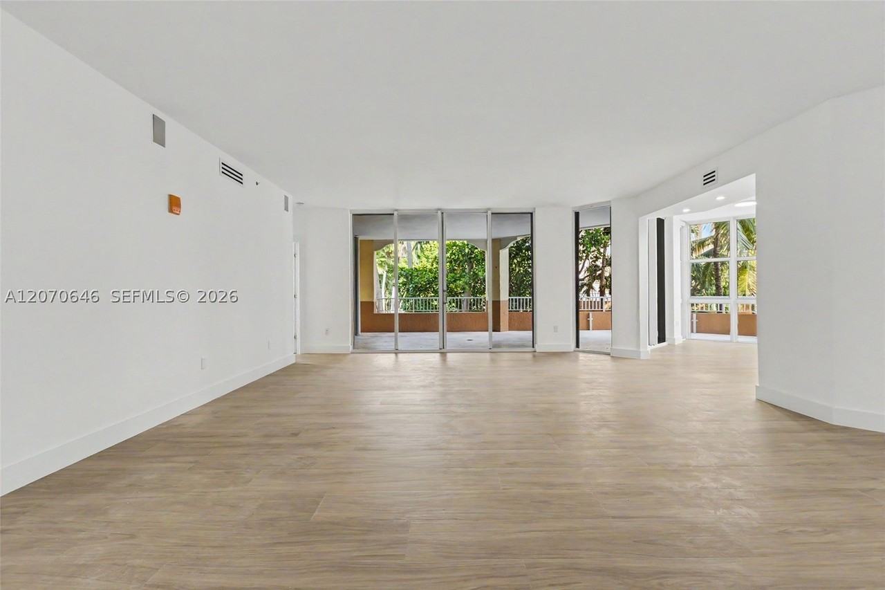 731 Crandon Blvd #208 - Photo 4 of 50