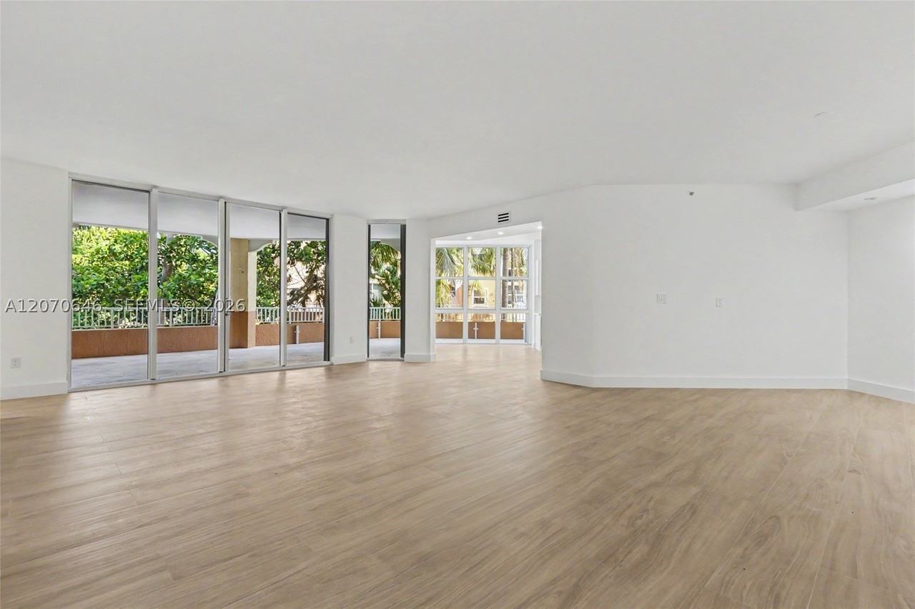 731 Crandon Blvd #208 - Photo 5 of 50
