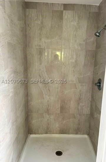 6201 Sw 37th Ct #3B - Photo 7 of 9