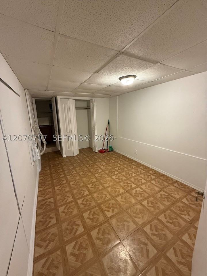 700 Sw 8th Ave #22A - Photo 3 of 6