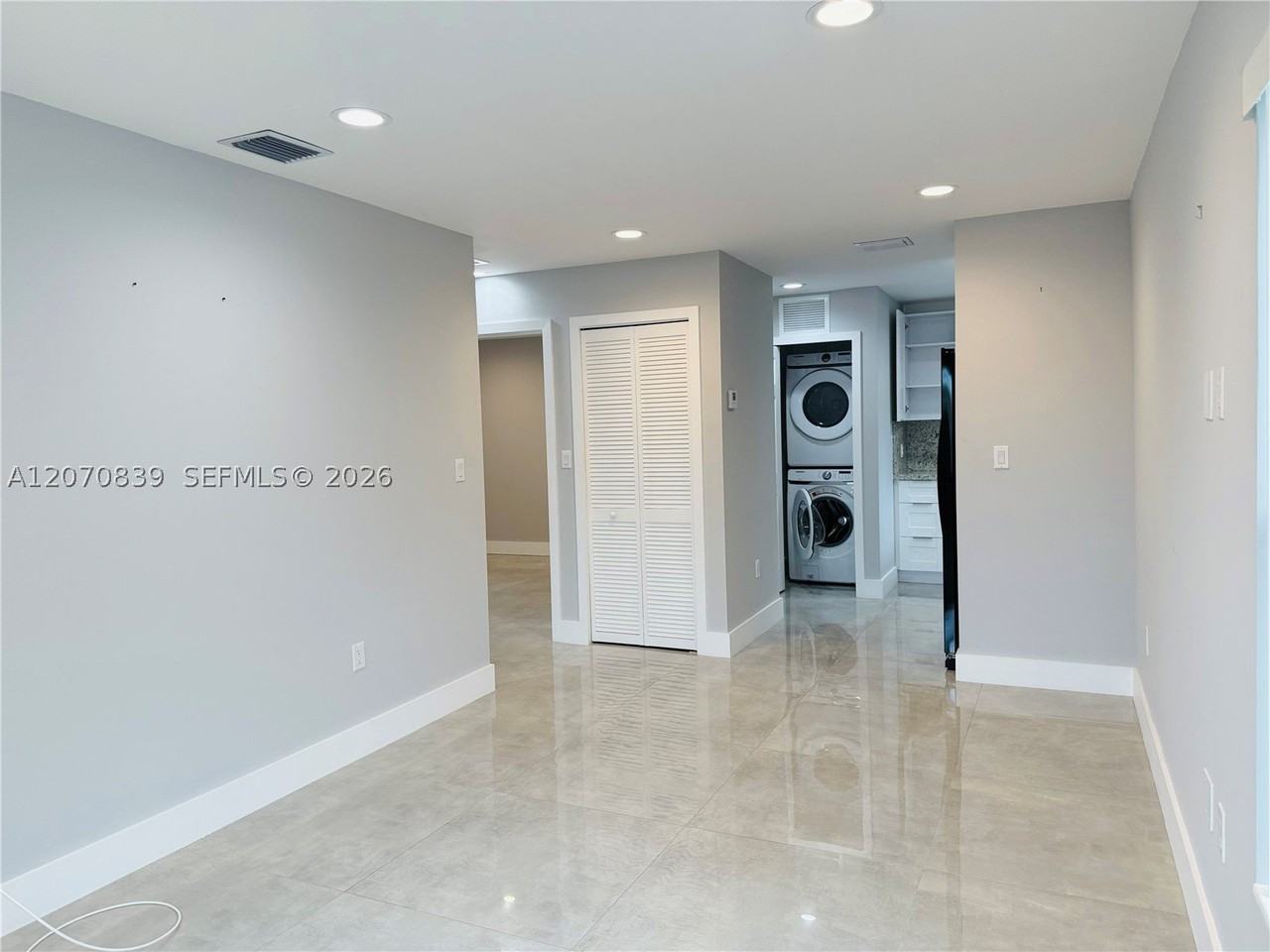 1221 Sw 76th Ct - Photo 7 of 26