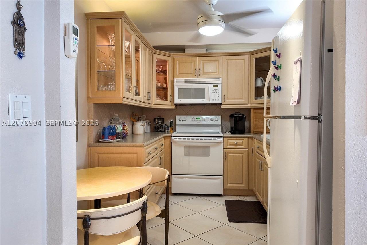 1950 S Ocean Dr #9C - Photo 2 of 20