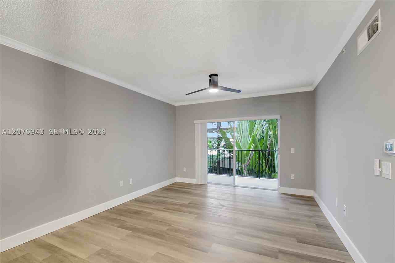 2206 Tuscany Way #2206 - Photo 4 of 50