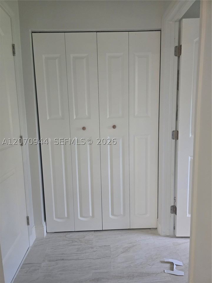 260 Ne 118th Ter #262 - Photo 6 of 7