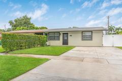 5001 Sw 92nd Ter - Photo 1 of 1