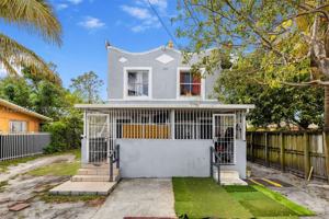 featured image of 1236 Nw 28th St #2
