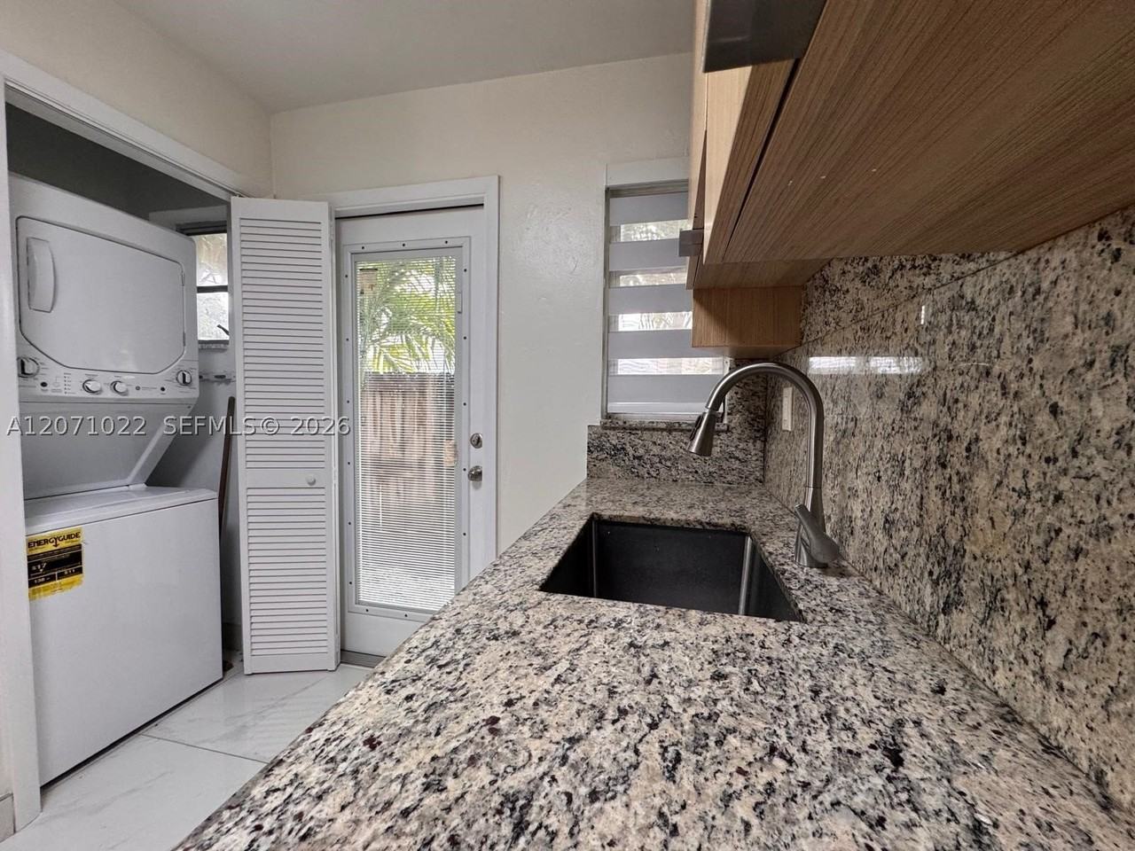 7135 Sw 22nd St #7137 - Photo 6 of 10