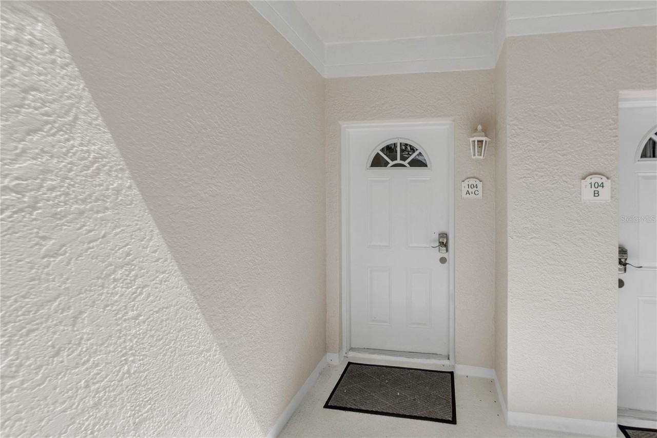 3401 54th Dr W #104 - Photo 3 of 38