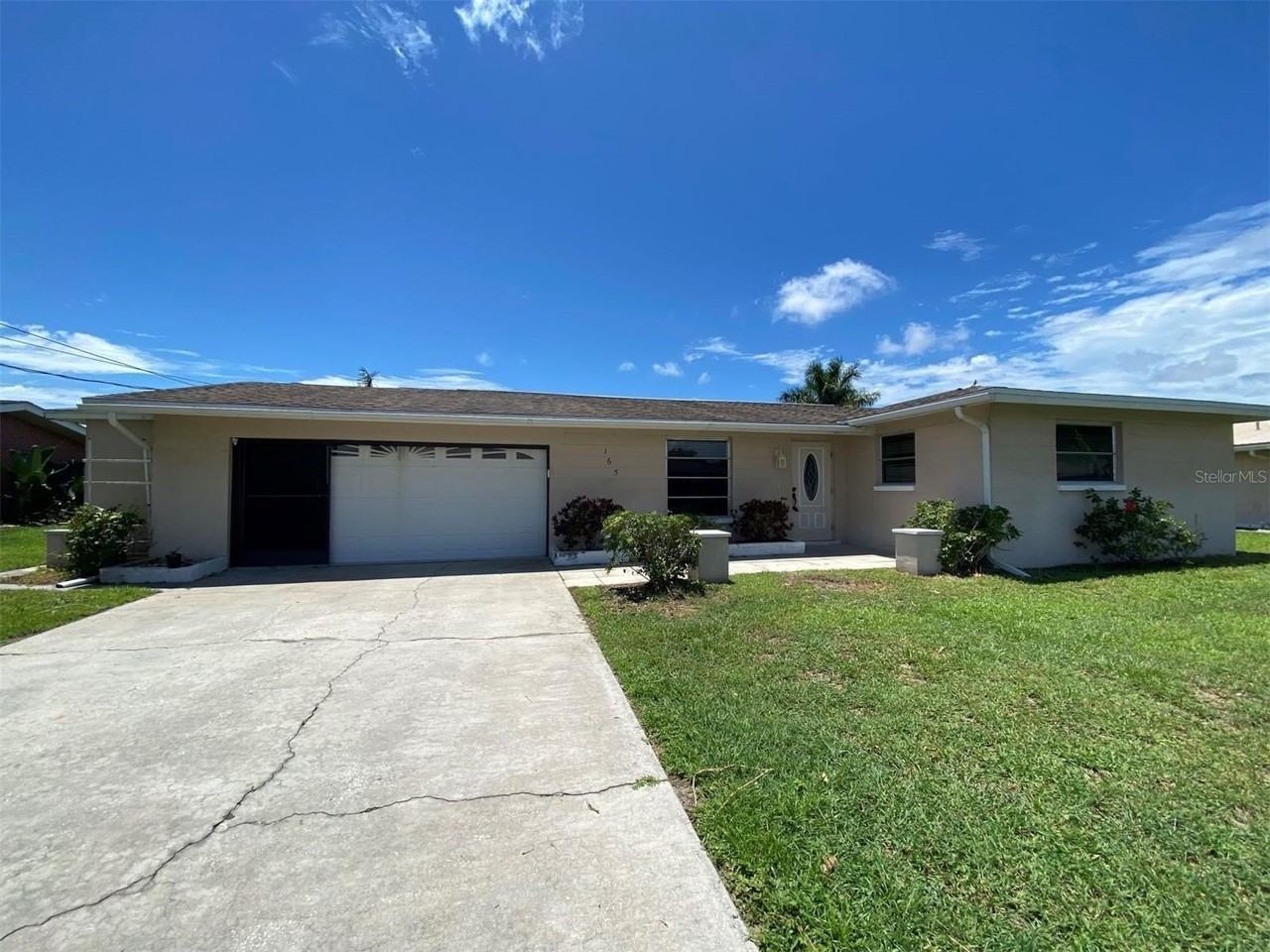165 Dartmouth Dr Nw