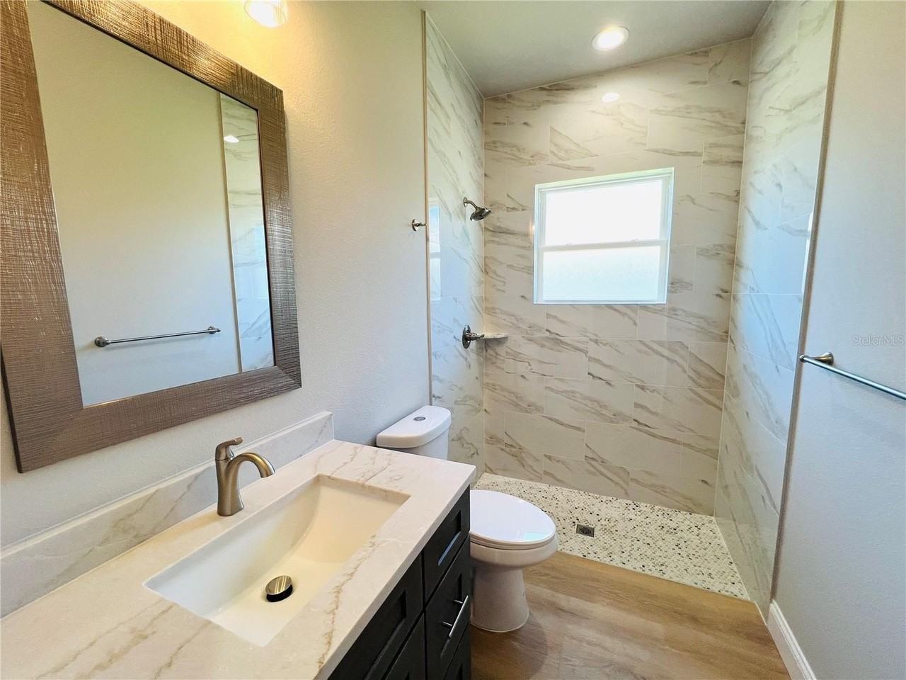 25 Fircrest Ln - Photo 4 of 24