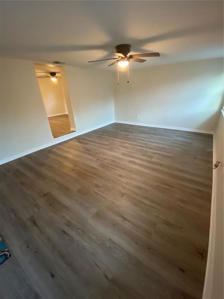 803 E Hazzard Ave - Photo 3 of 13