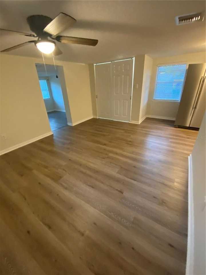803 E Hazzard Ave - Photo 5 of 13