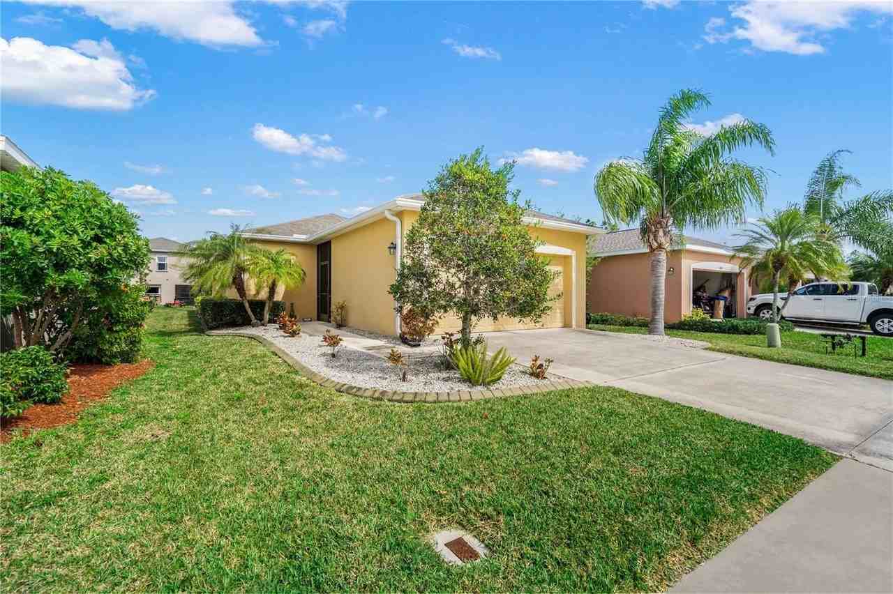 11815 Tempest Harbor Loop - Photo 3 of 50