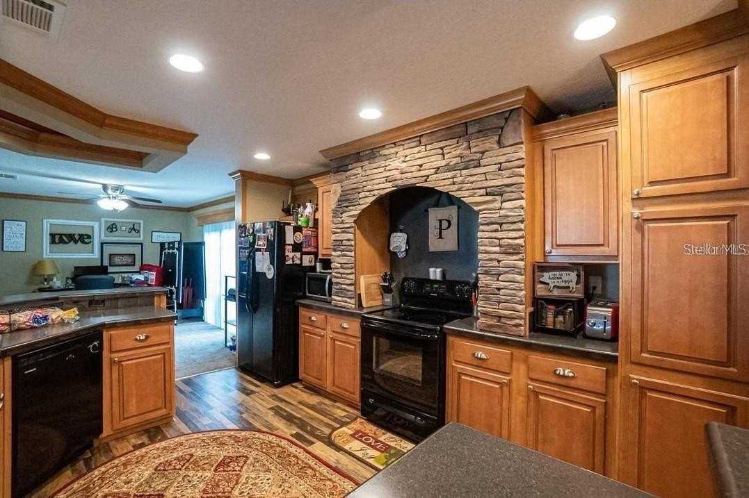 4441 Anderson Rd - Photo 6 of 20