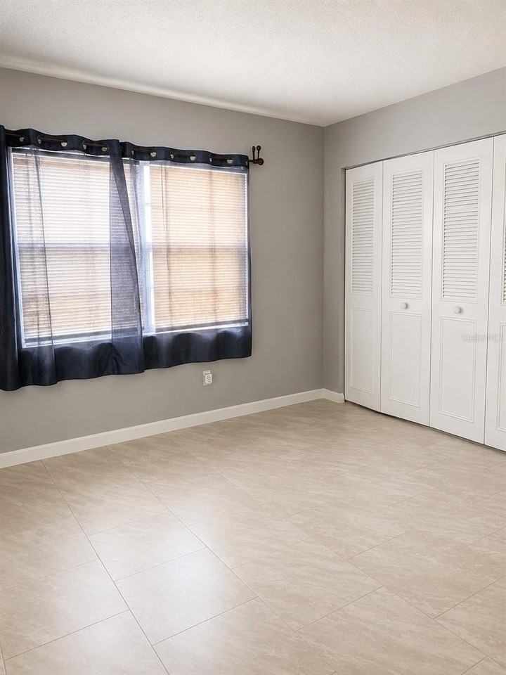 400 Auburn Dr #3 - Photo 5 of 9