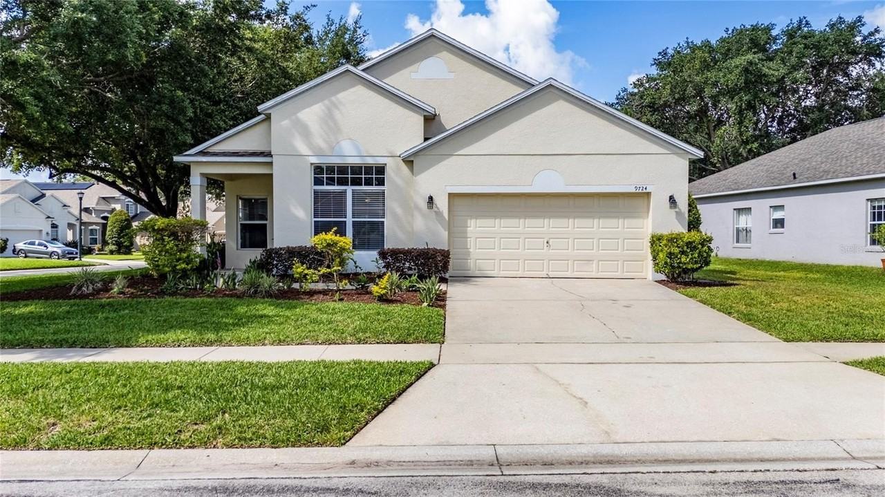 9724 Myrtle Creek Ln - Photo 2 of 50