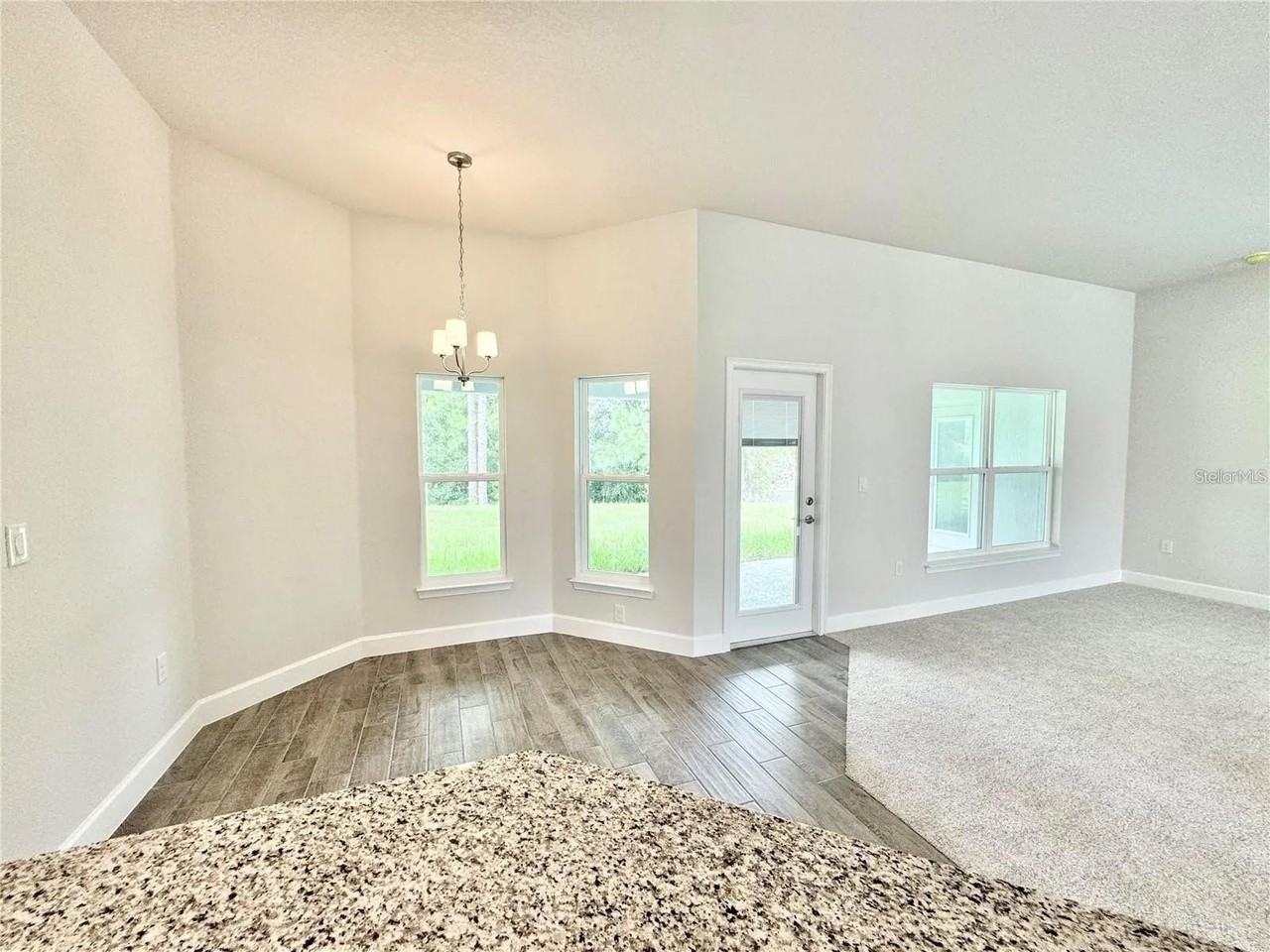 17745 Sw 72nd Street Rd - Photo 5 of 37