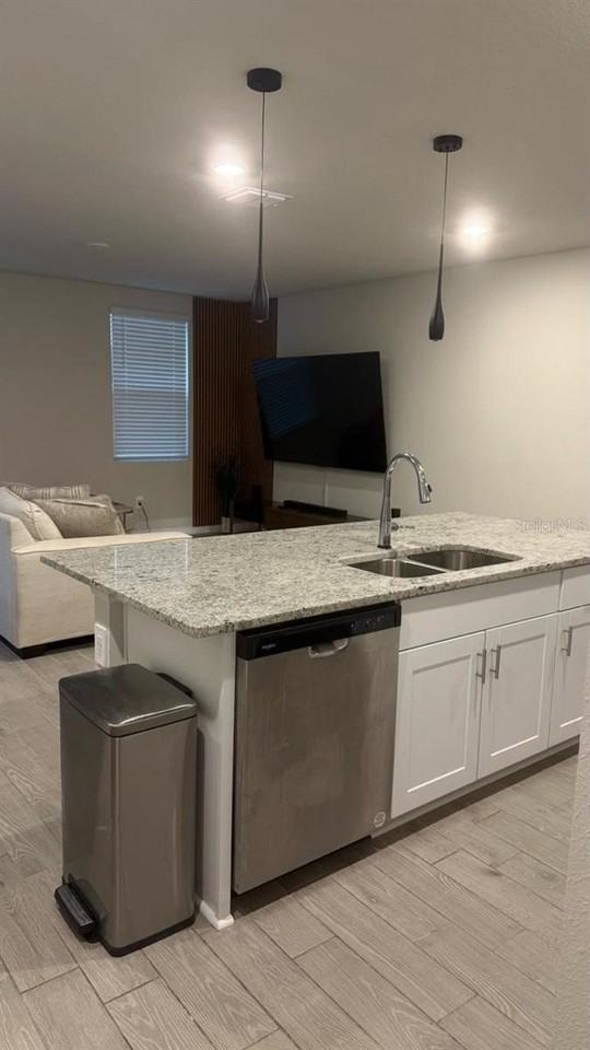 7630 Intrepid Rd - Photo 5 of 11