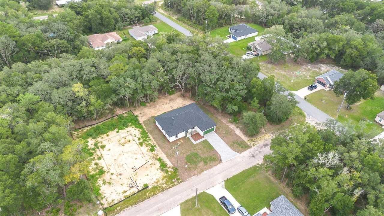 10615 N Didiscus Dr - Photo 5 of 40