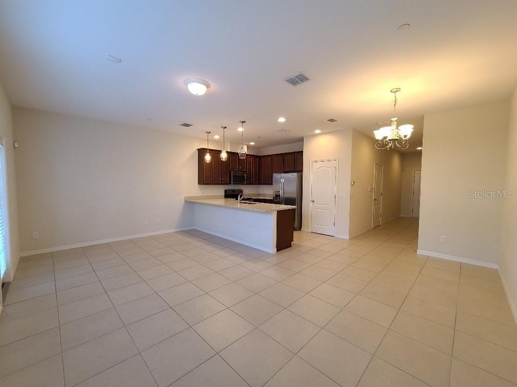 1039 Taramundi Dr - Photo 7 of 23
