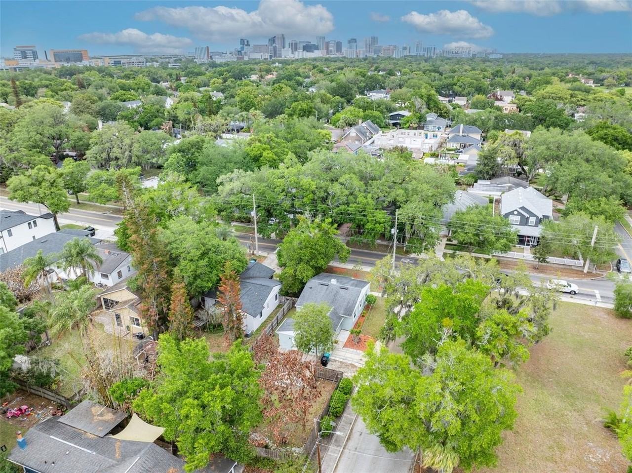 612 E Kaley St - Photo 5 of 16