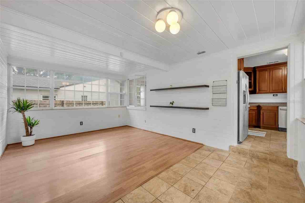 612 E Kaley St - Photo 7 of 16