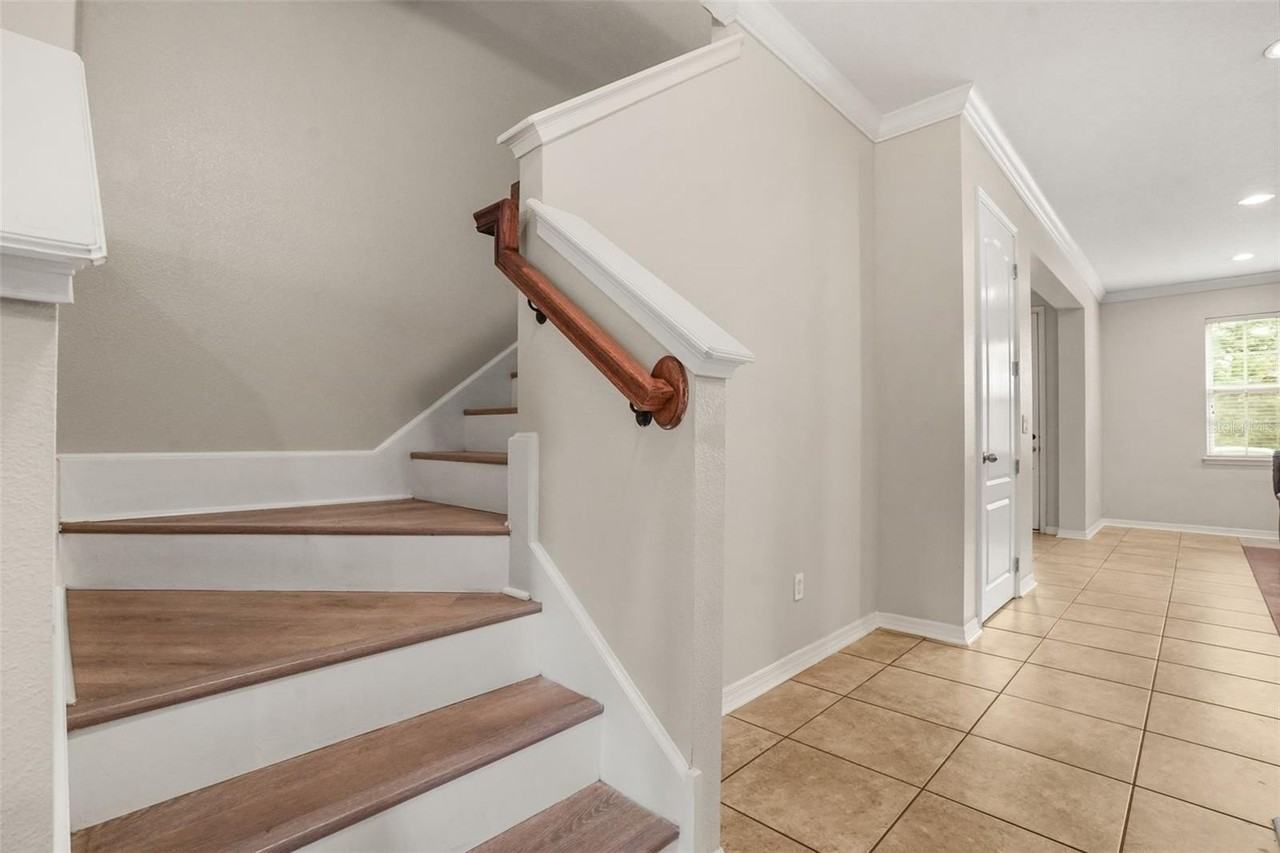 561 Telfair Square Ct - Photo 4 of 35