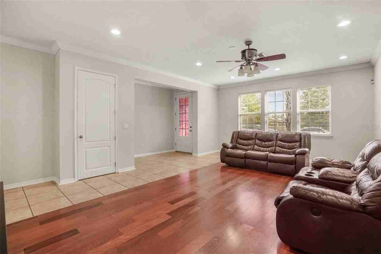 561 Telfair Square Ct - Photo 6 of 35