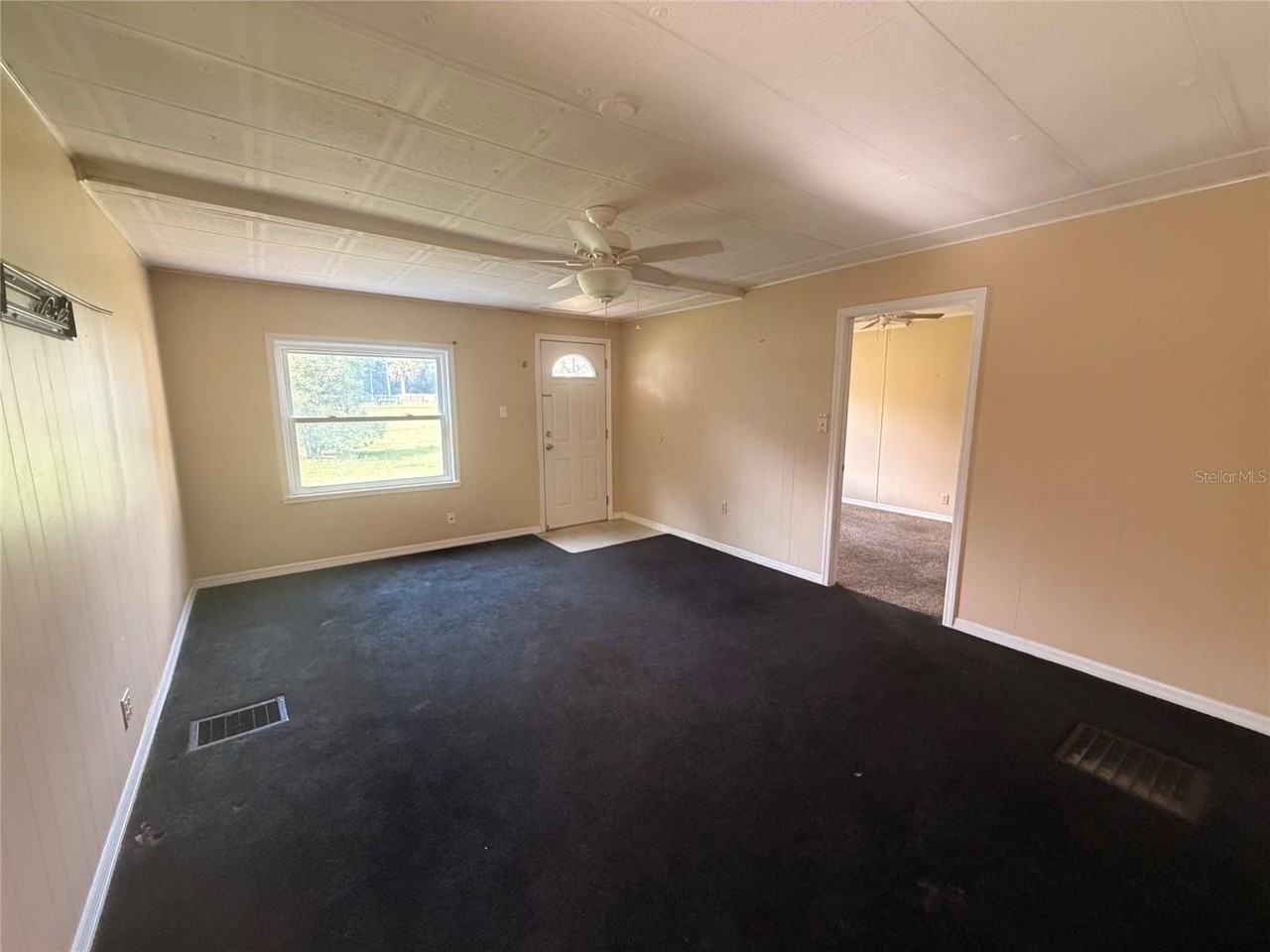 6345 Se 110th St #1 - Photo 3 of 13