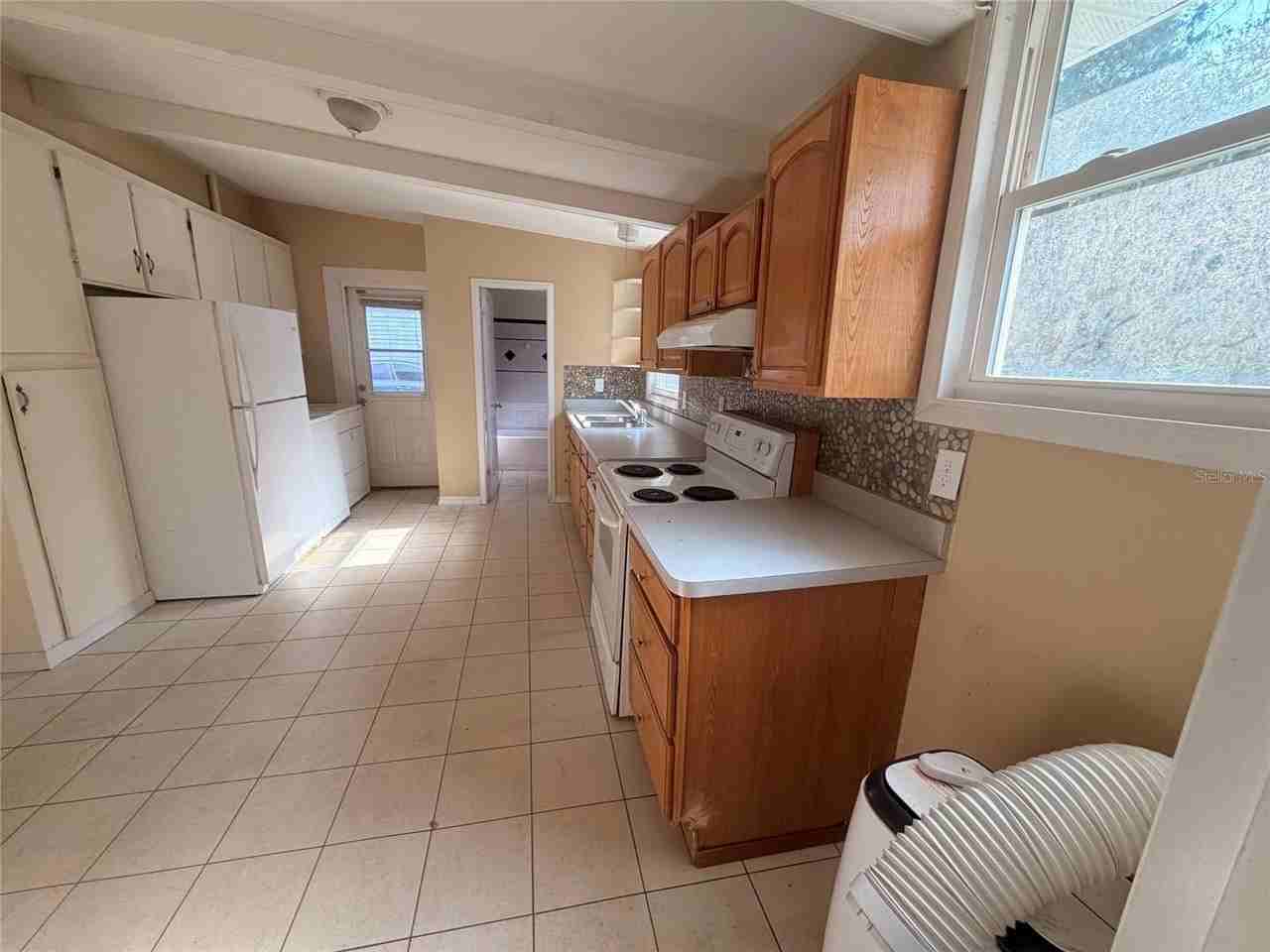 6345 Se 110th St #1 - Photo 5 of 13