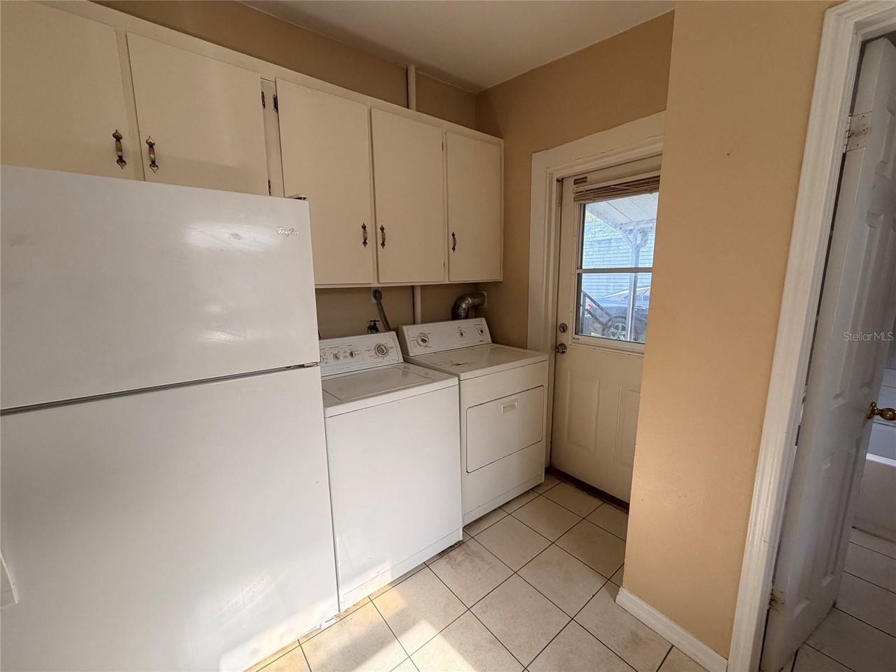 6345 Se 110th St #1 - Photo 6 of 13