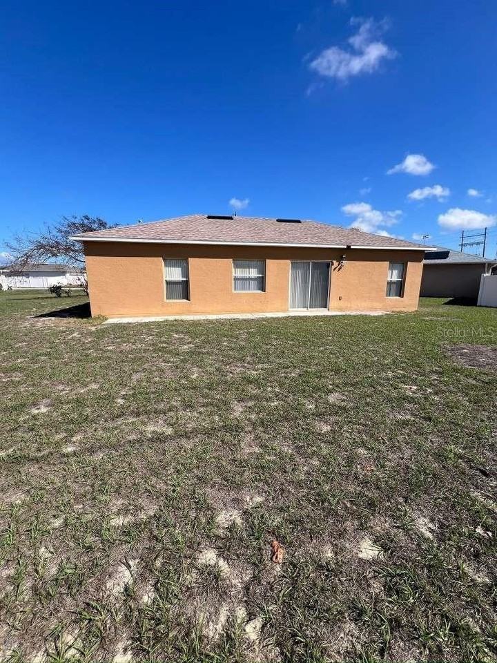 735 Colville Pl - Photo 2 of 9