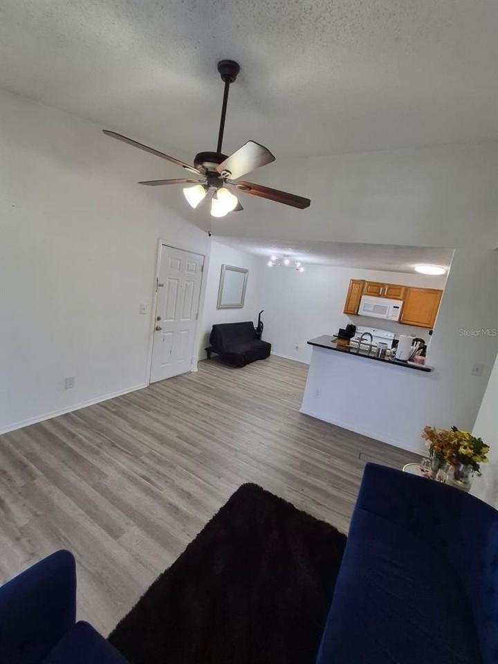 2031 Cascades Blvd #307 - Photo 7 of 21
