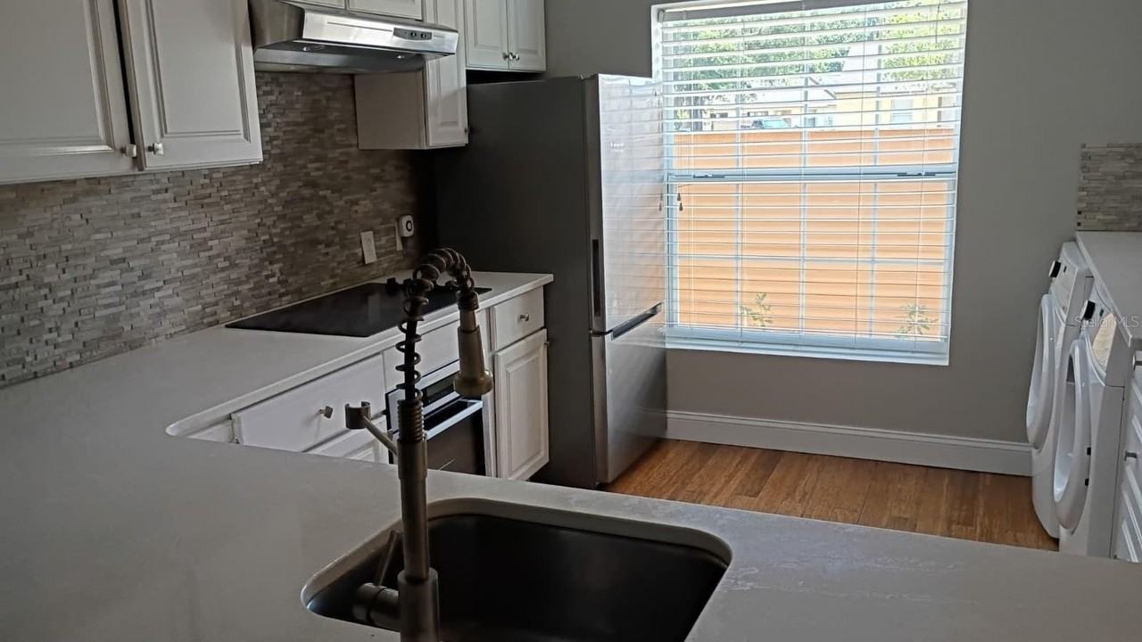 137 Creekside Way - Photo 7 of 15