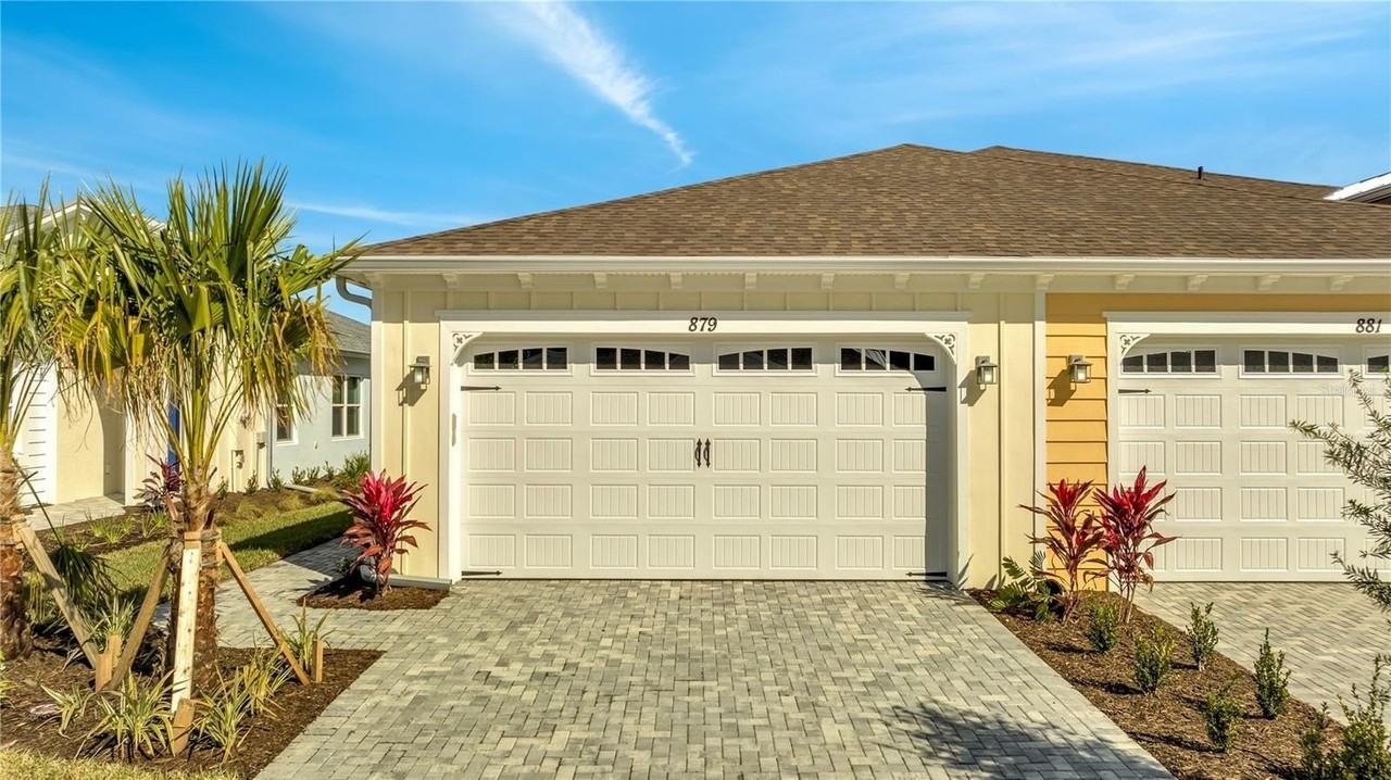879 Margaritaville Ave - Photo 3 of 50